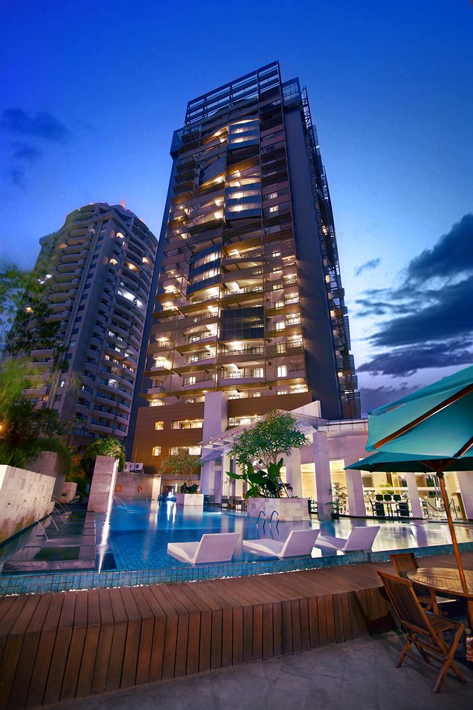 eL Hotel Royale Jakarta image 1